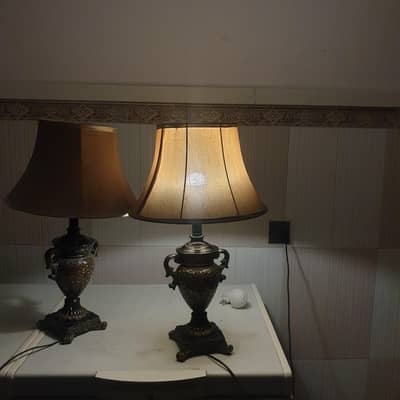 Pair of Antique Style Vintage Table Lamps - Good Condition