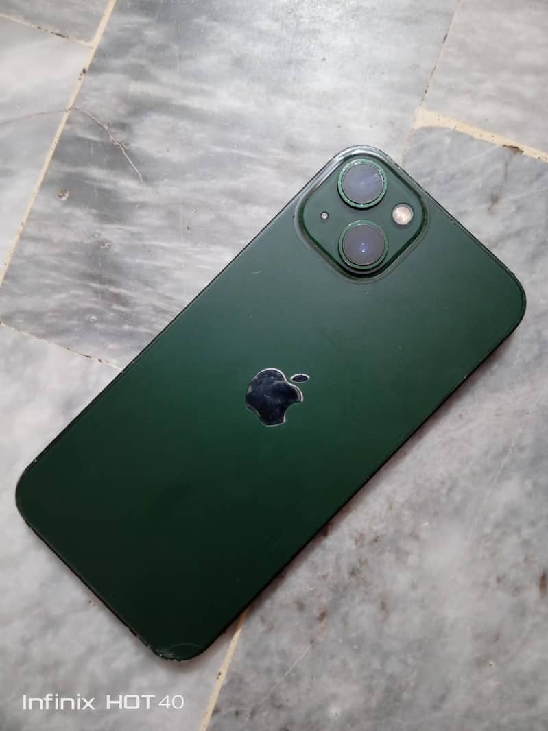 Apple iPhone 13 2