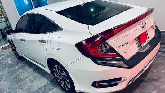 . . . Honda Civic VTi Oriel Prosmatec 2018