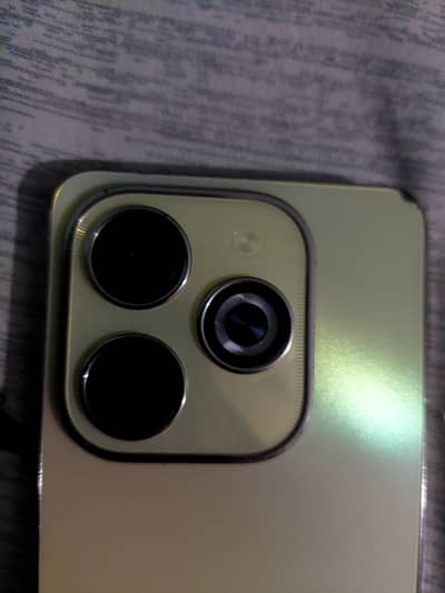 Infinix Hot 40i