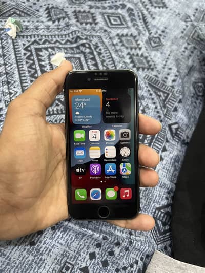 Apple iPhone 7