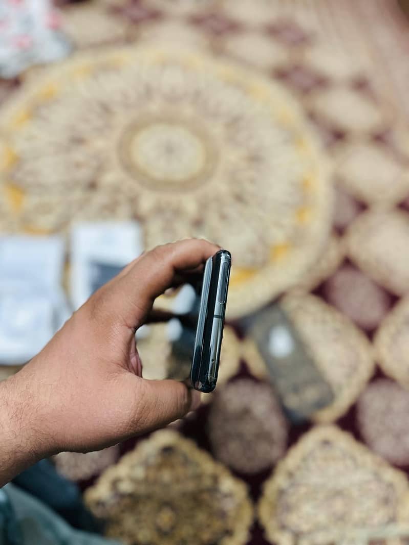 Google Pixel 7 Pro 6