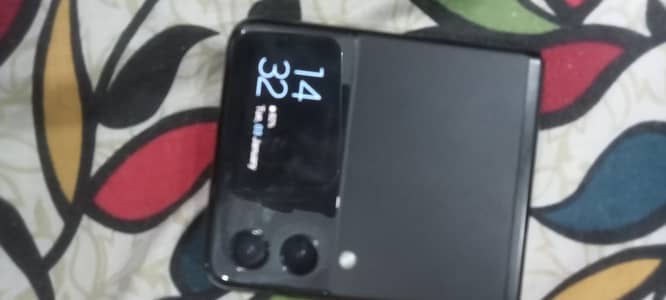 Samsung Mobile Z Flip 3