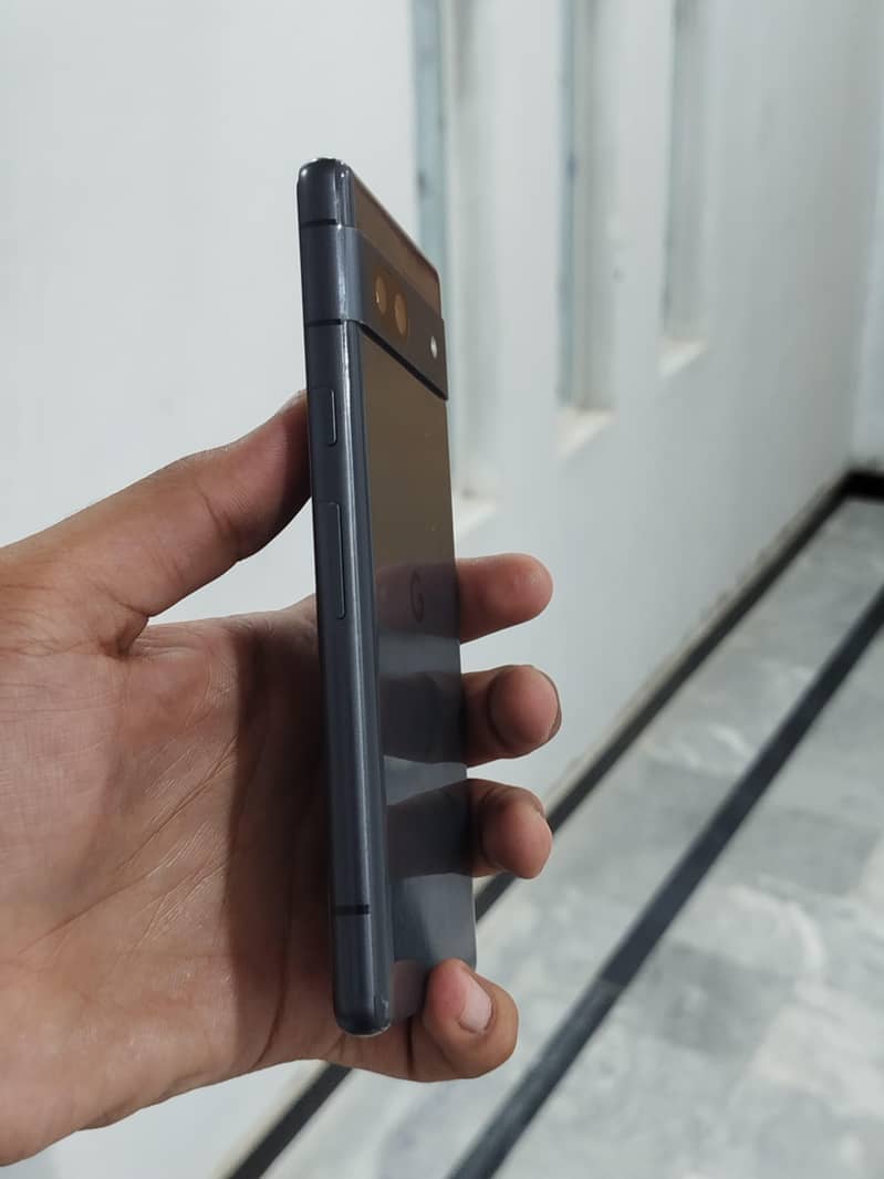 Google Pixel 7a 4
