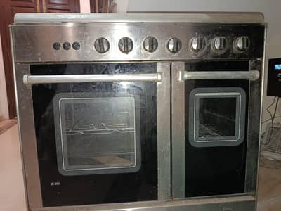 Corona 5-Burner Cooking Range - LPG/NG - Fully Working
