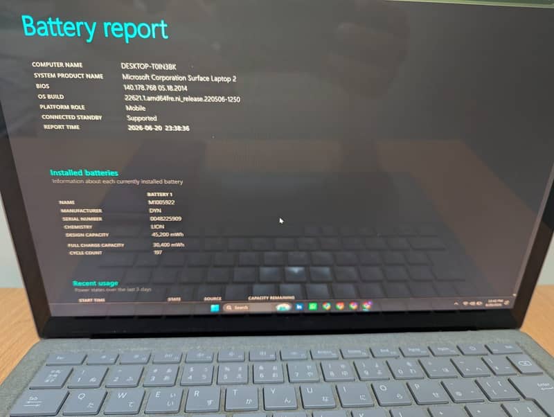 Windows surface book 2 | 8GB RAM | 128GB SSD | 10/10 condition 3