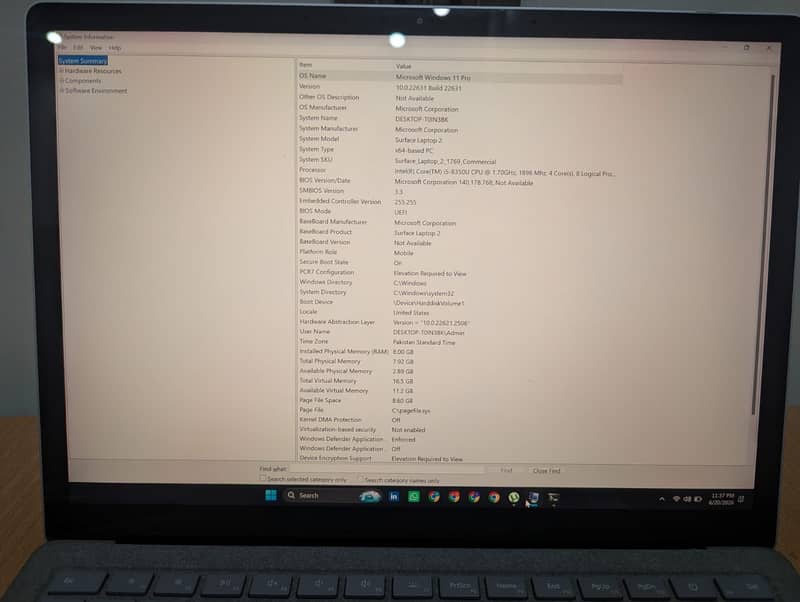 Windows surface book 2 | 8GB RAM | 128GB SSD | 10/10 condition 4