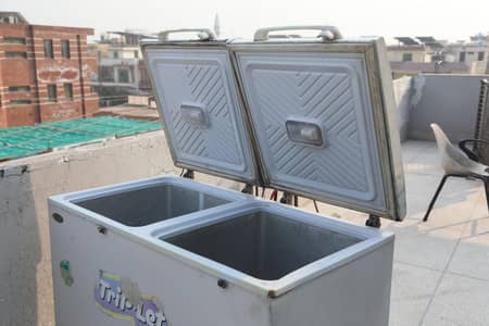 Waves triplet freezer