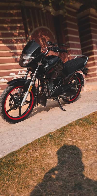 yamaha ybr 2021 10 by 10 03338961084 islamabad register first owner