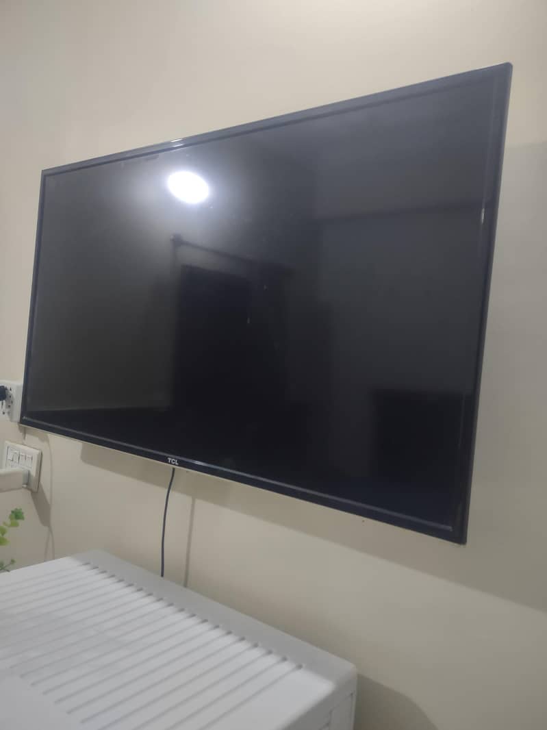 TCL led 0