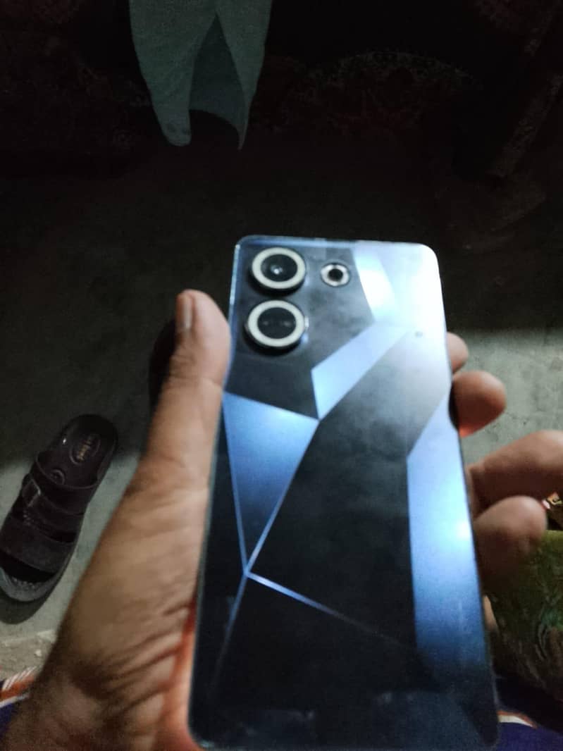 Tecno CAMON 20 3