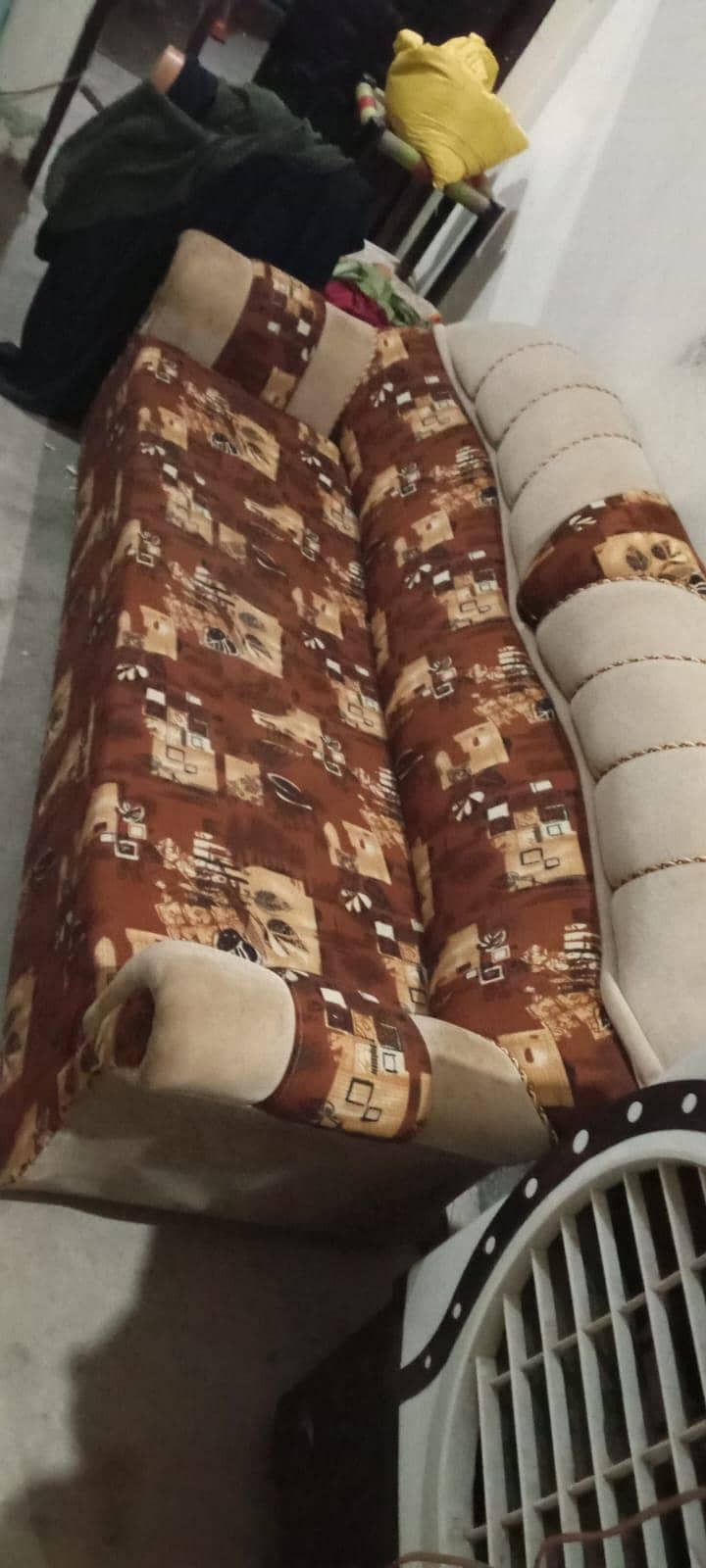 sofa set + table 3