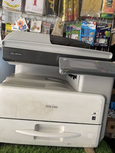 Photocopy, Color print & Lamination Complete Shop Equipment for Sale