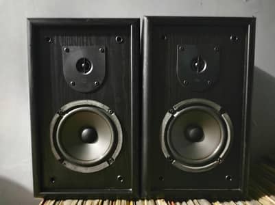 JBL bookshelf speakers like Klipsch, bose, Yamaha,