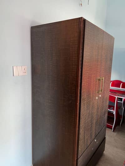 Kids wardrobe