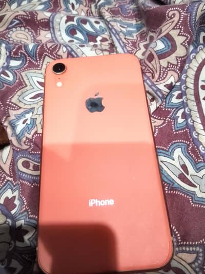 Apple iPhone XR