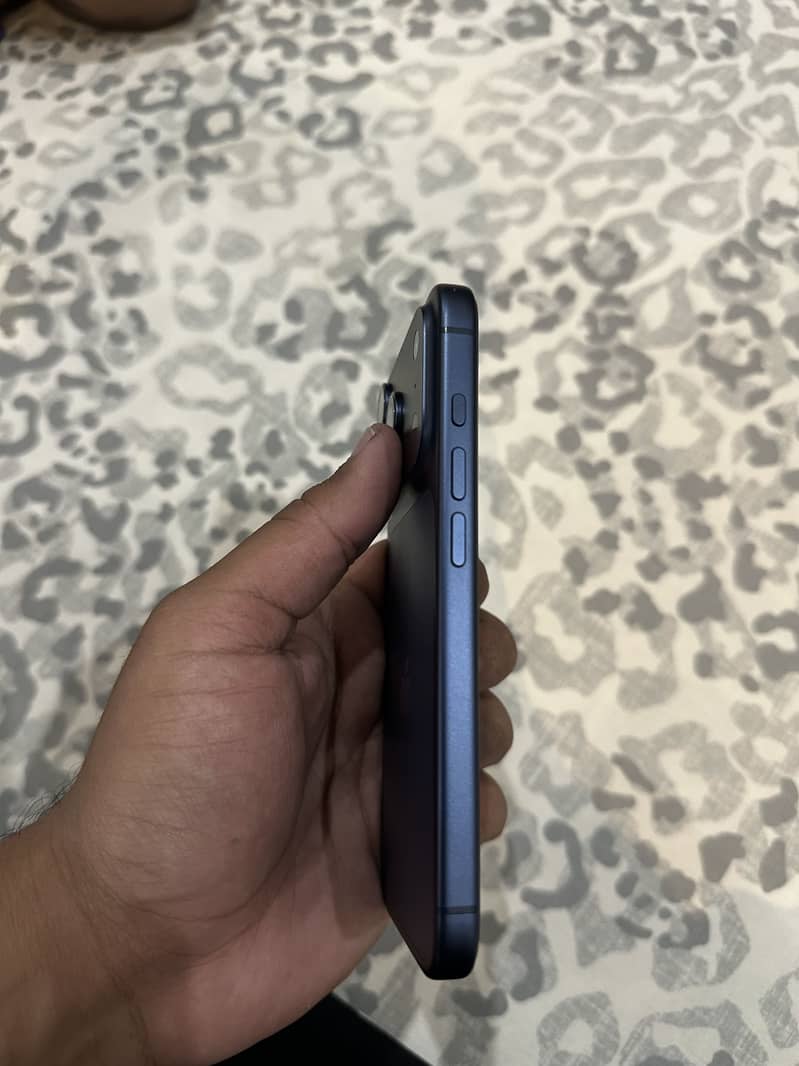 Iphone 17 pro 4
