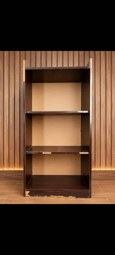 bookshelf