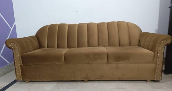 Luxury Velvet Sofa Set For Sale – Rs. 80,000 