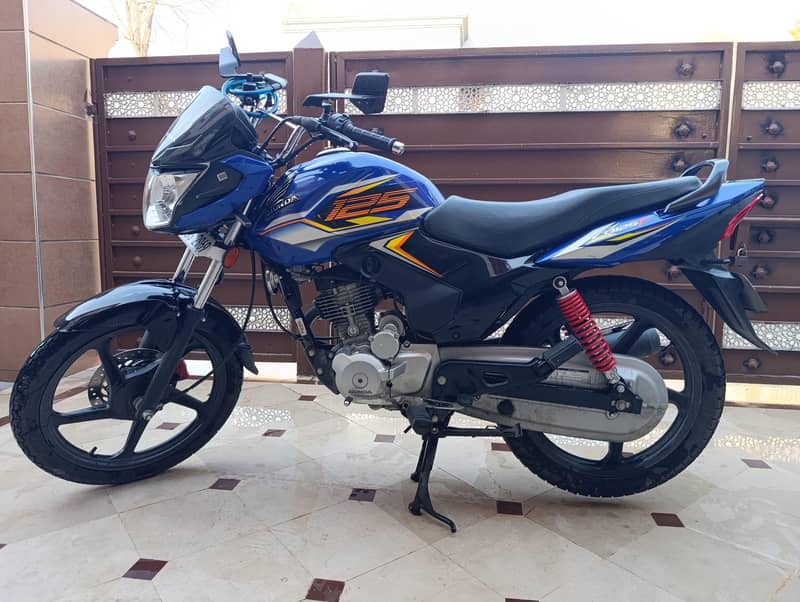 CB 125F 0