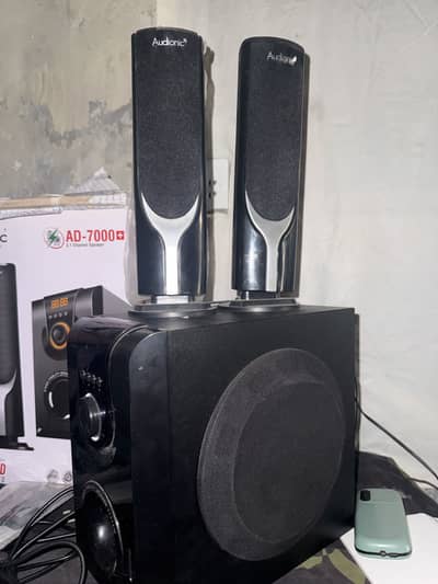 Audionic Speakers 7000 For Sale