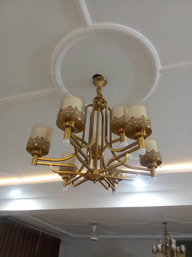 2 chandeliers 0