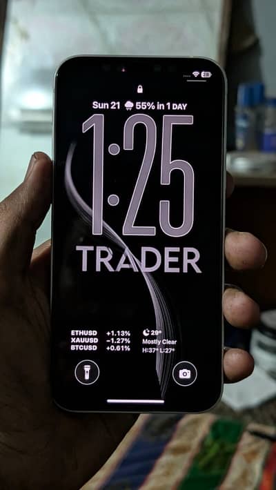 Apple iPhone 12