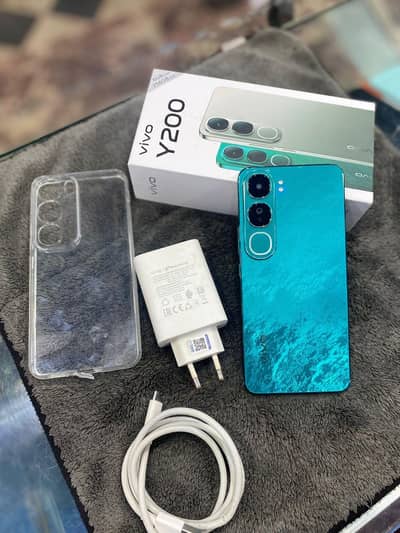 Vivo Y200
