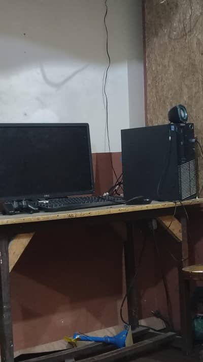 gaming pc Lenovo branded
