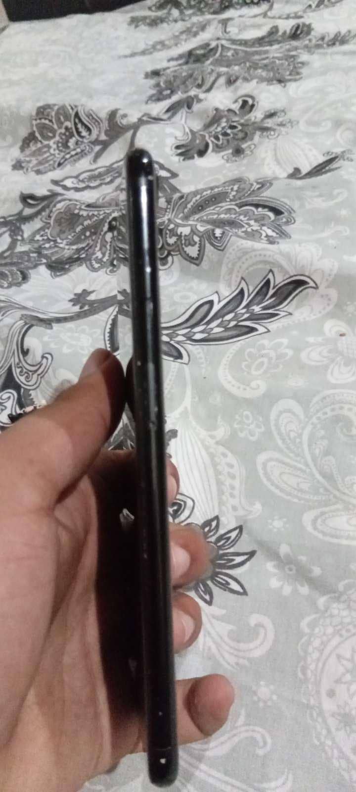 Apple iPhone 7 Plus 4