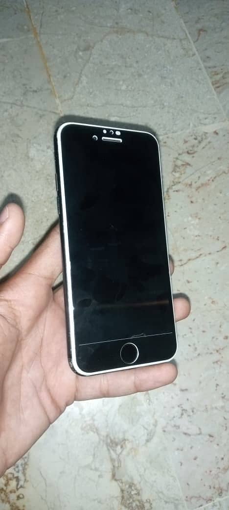 Apple iPhone 7 5