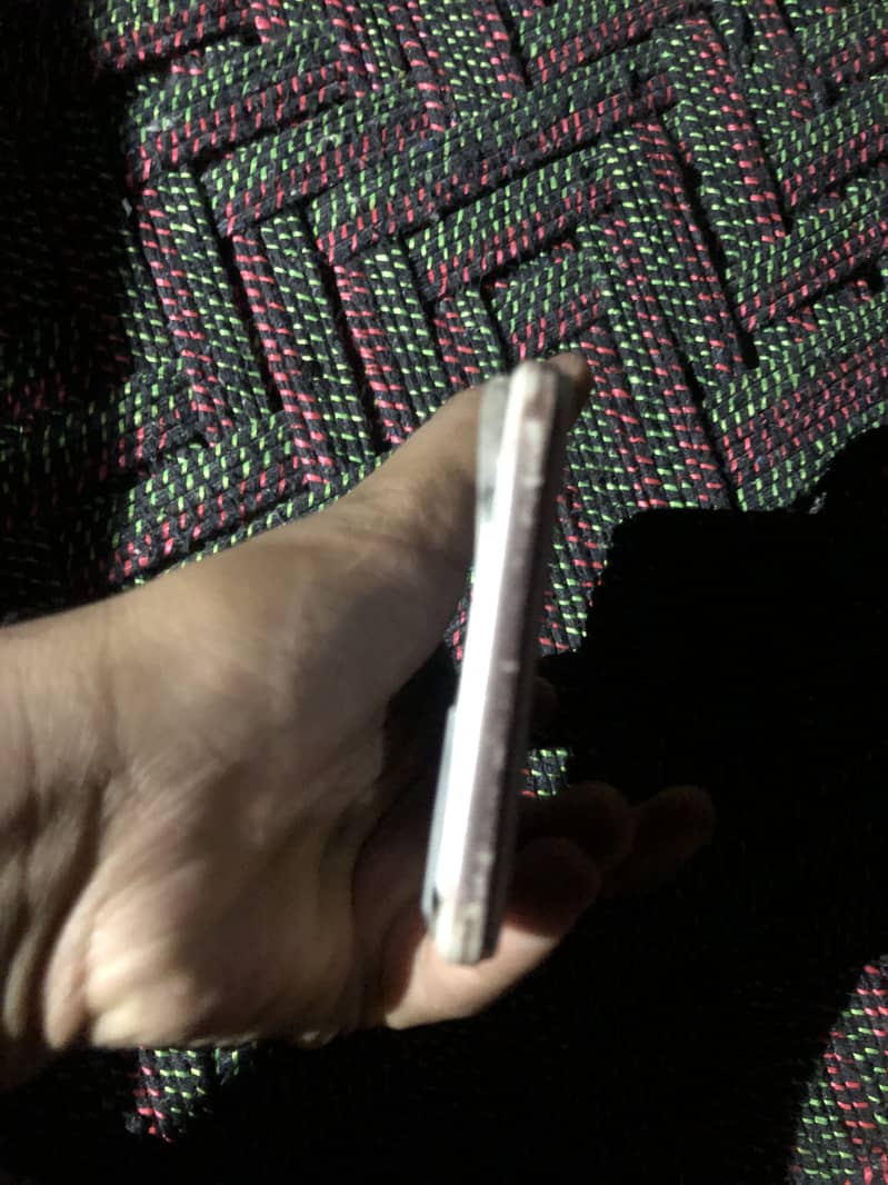OPPO A57 2