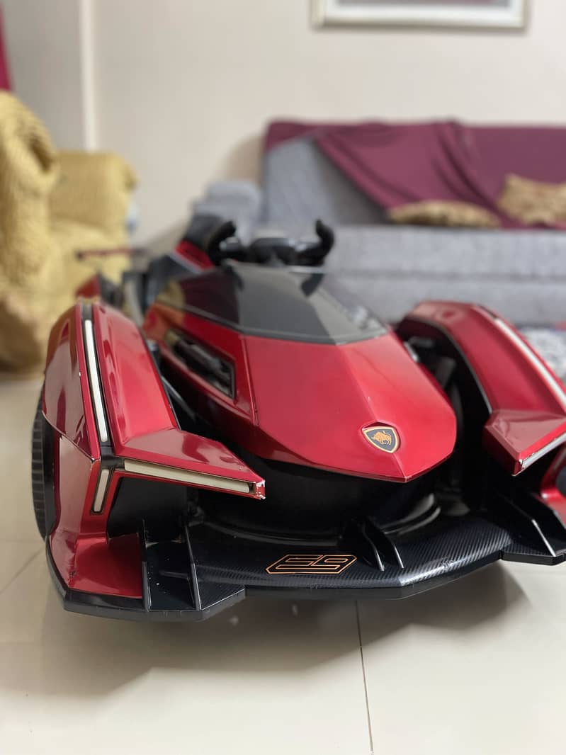 Good condition with remote 1