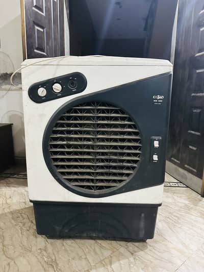 Super Asia ECM 5000 Cool Star 55L Water capacity
