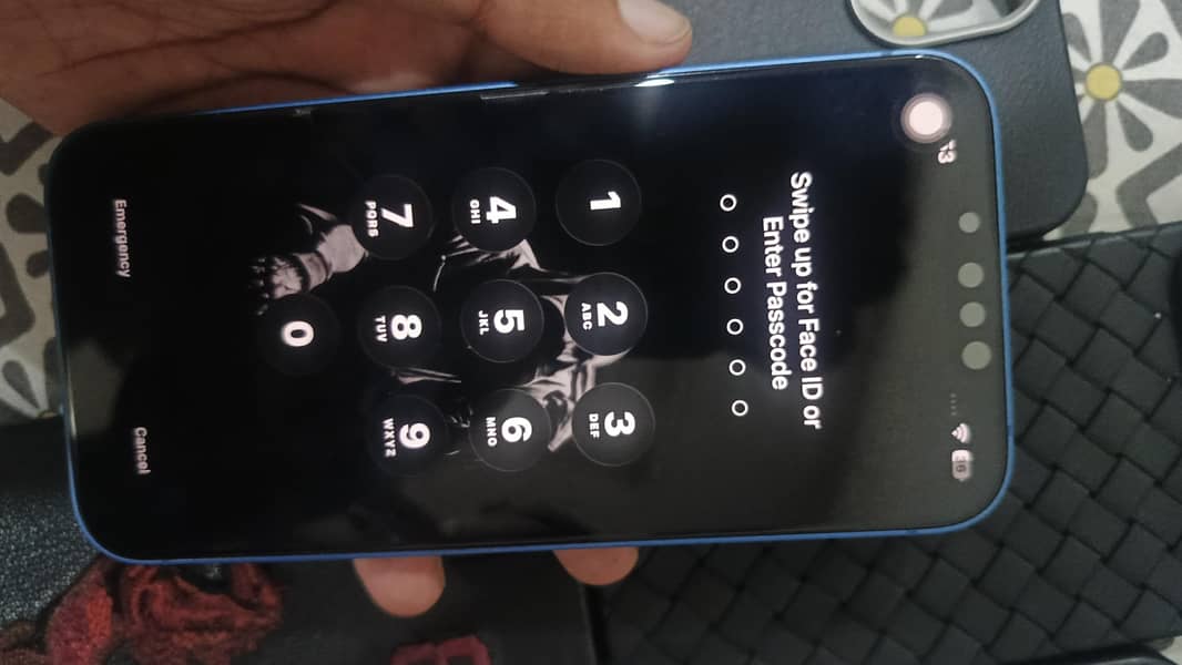 Apple iPhone 13 mini 7