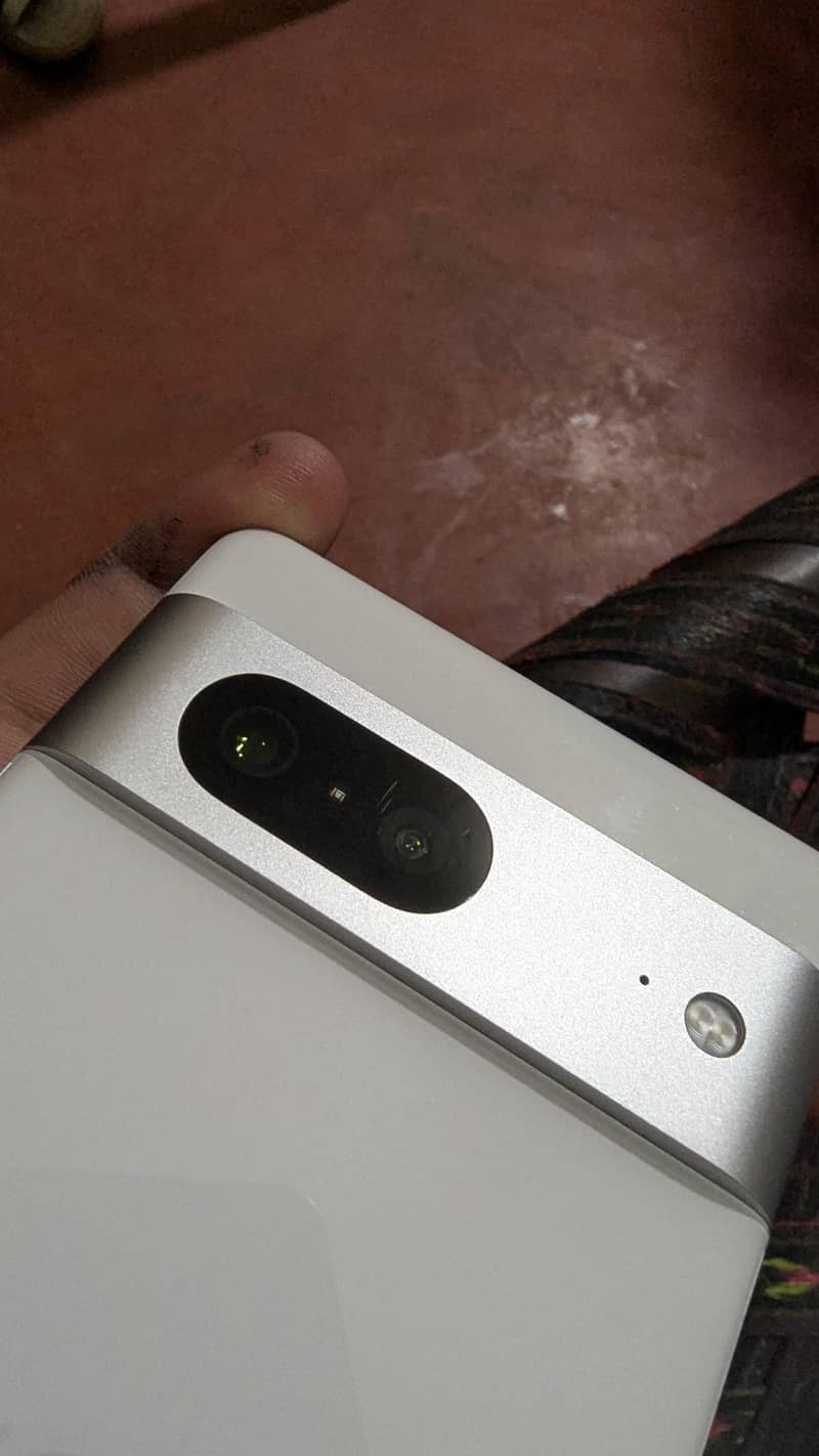 Google Pixel 7 5