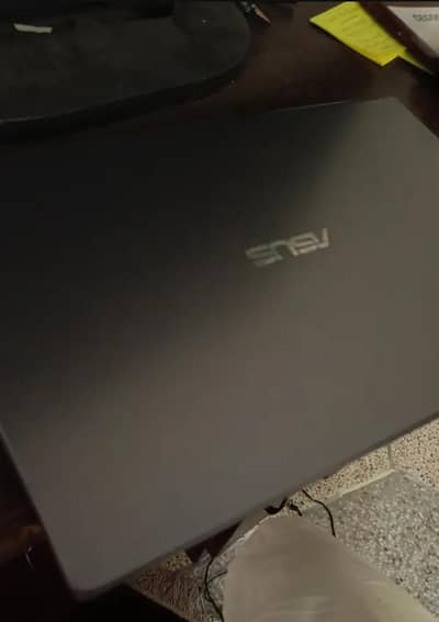 Asus laptop