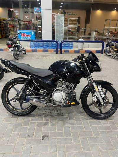 Yamaha YBR 125 Black | 2015 Model | Customized Look