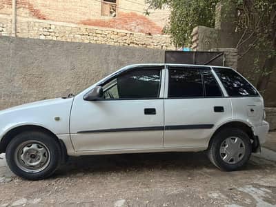 Suzuki Cultus 2015
