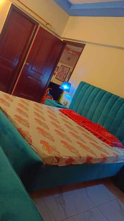 Latest Cushion Bed With Side Tables