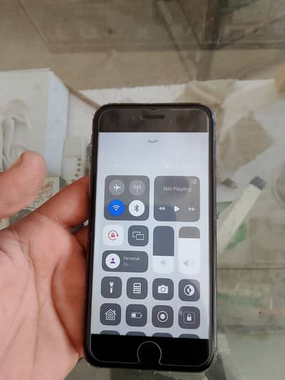 Apple iPhone 8