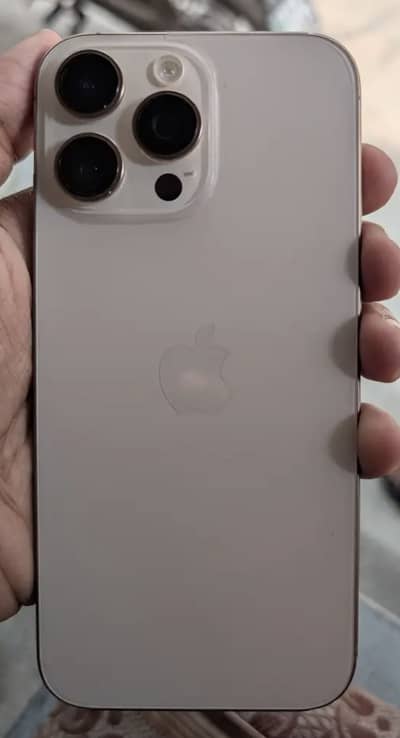Apple iPhone 16 Pro Max