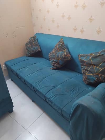 L shaped Sofa for Sale