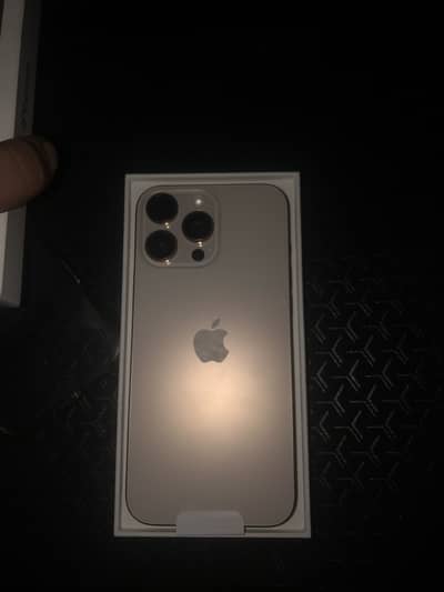 iPhone  16 pro max
