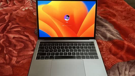MacBook Pro 13-inch, 2017 Toucbar 3.5Ghz