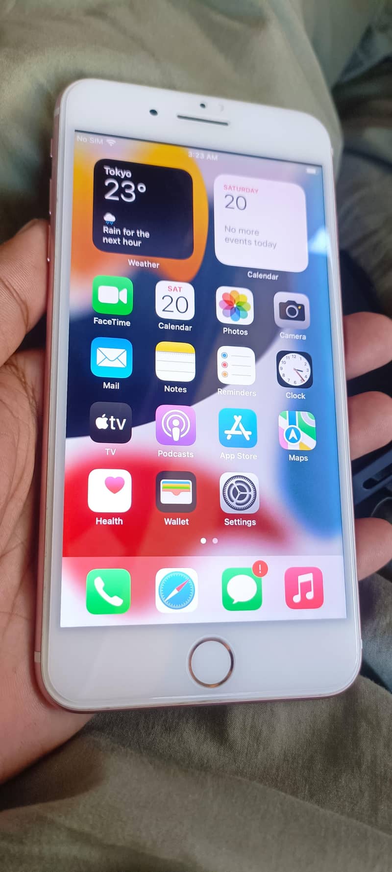 Apple iPhone 7 Plus 1