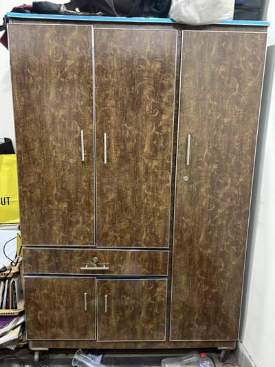 Almari ( wardrobe) for sale