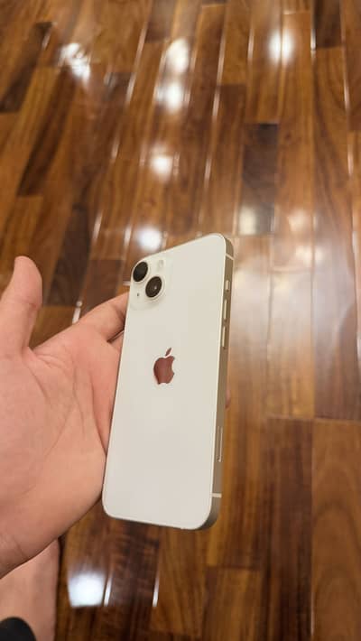 Apple iPhone 14