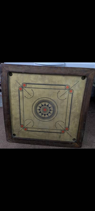 carrom bord