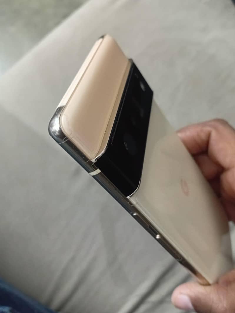 Google Pixel 6 Pro 7